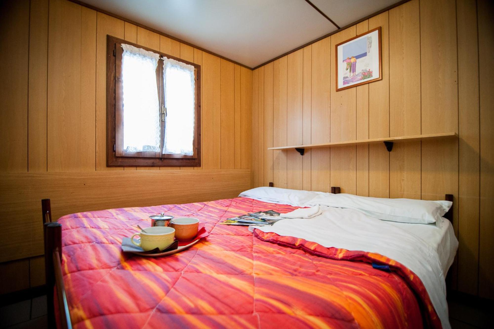 Villaggio Turistico Camping Cervino Antey-Saint-André Exteriör bild