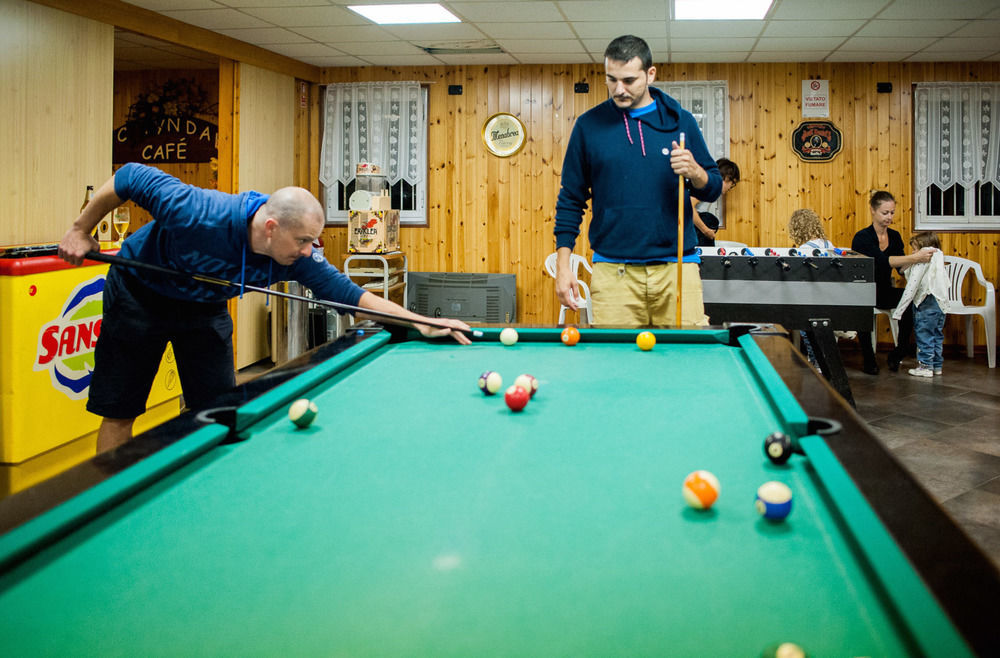 Villaggio Turistico Camping Cervino Antey-Saint-André Exteriör bild